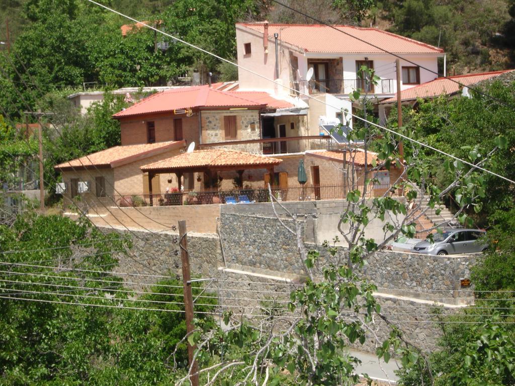 The Love Holiday House Tris Elies Exterior foto